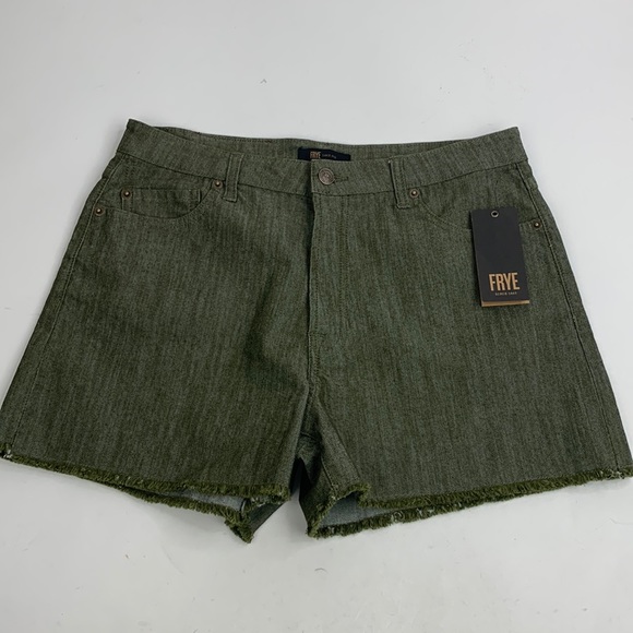 Frye Heritage Olive Green Shorts Size 12 Raw Hem Pockets Zip button up New NWT - Picture 1 of 12